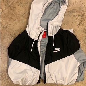 Nike windbreaker